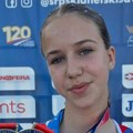 Najveće čudo srpske atletike, Dunja (13) osvojila 2 titule prvaka države, pobedila 4 godine starije koleginice