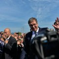 Zatvoreni skup SNS-a u subotu u Nišu, nezvanično dolazi i Vučić, studenti poručili da nije dobrodošao