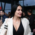 INDY SE IZBLAMIRALA ZA SVE PARE! Otpevala Cecino „Vreteno“, pa izmislila pola teksta!