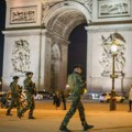 Francuska: Neredi jenjavaju, gradonačelnici pozvali na protivnasilna okupljanja