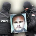 Narušeni odnosi u kavačkom klanu: Prljavi policajac iz Crne Gore izdao Zvicera, pa kavčanima zabranio da pričaju sa njim…