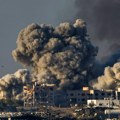 Bombardovanje Gaze nastavljeno posle predstavljanja plana za posle rata x