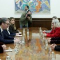 Vučić sa Rejnold o saradnji sa Švajcarskom u oblasti dualnog obrazovanja (foto)