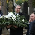 Vučić došao na sahranu majke Željka Mitrovića na Novom groblju