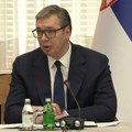 Aleksandar Antić: Vučić drži Srbiju u mirnoj luci uprkos svetskom haosu