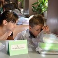 Krajem meseca počinje isplata đačke pomoći porodicama sa decom školskih uzrasta