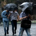 Stiže zahlađenje: Večeras olujni vetrovi u više delova Srbije, ponegde i pljuskovi, oglasio se RHMZ