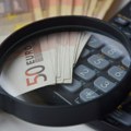 Pao broj ljudi koji u Srbiji zarađuju preko 3.400 evra mesečno