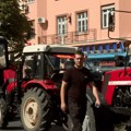 Протест у Новом Саду: Пољопривредници траже помоћ због суше и укидање акциза на гориво