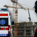 Drama na gradilištu u Mladenovcu: Na radnika se obrušila zemlja, izvučen u teškom stanju