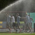 (VIDEO) Česi prvo izazvali kolaps u Meksiku, pa dobili kupanje