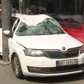 Najnoviji detalji jezivog sudara u Beogradu: Vozač "škode" presekao put tramvaju, polomljena mu rebra