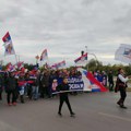 VIDEO: Ovako izgleda podrška Srbima na Kosmetu iz Novog Sada - u režiji režima