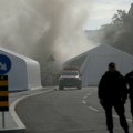 Pokret za preokret traži uklanjanje šatora ispred Skupštine: Tvrde da se tamo odvijaju kriminalne radnje i skladišti oružje…