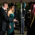 Melanija Tramp nije slučajno obukla moćnu haljinu za susret sa saudijskim princom: Prva dama SAD zna šta treba da uradi i to…