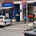 Drama u centru Beograda: Obrušila se fasada preko puta Doma omladine, policija blokirala ulicu (foto)