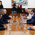 Počele konsultacije predsednika Vučića sa predstavnicima Srpskog pokreta obnove