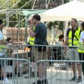 MUP: Na neprijavljenom skupu u Novom Sadu prisustvovalo najviše oko 7.800 lica