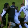 Pratite na Kuriru uživo meč Partizana: Tuča - kakav haos na terenu! Sambu nasrnuo na crno-bele! (video)