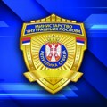 PU Kragujevac: Prekršajna prijava protiv maloletnika zbog skidanja zastava na štandu SNS-a