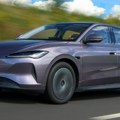 Zašto su u Evropi automobili 5 puta skuplji?! Volkswagen u Kini prodaje veliku elektro-limuzinu za 10.600 evra