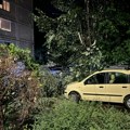 U oluji u Nišu lakše povređeno 12 ljudi: Informacije iz Hitne o njihovom stanju