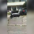 "Čula se jaka eksplozija": Drama u Rakovici, meštani usred noći izašli na ulicu: Izgorela dva automobila, sumnjaju da je…