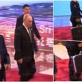 Putin spreman za atomski udar: Na forumu u Pekingu snimljena čuvena nuklearna aktovka, nosio je na sastanak sa Sijem (foto…