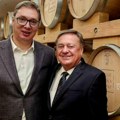 Vučić na sajmu vina ugostio i gradonačelnika Ljubljane: Zoran je uvek sa nama i uvek uz Srbiju, ne samo kada je lako i lepo…