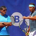 Toni Nadal: Rafa živeo normalnim životom, Novak se žrtvovao