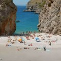Izabrana je za najlepšu plažu u Evropi! Turisti se kunu u kristalno čisto more, a bliža je nego što mislite