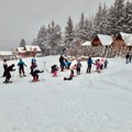 SKIJALIŠTE NA PLANINARSKOM DOMU POČELO SA RADOM: Besplatno korišćenje žičare za sve posetioce