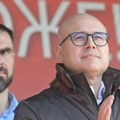 Vučević uz gradonačelnika Novog Sada Podrška Žarku Mićinu i njegovoj porodici Kupićemo otirač