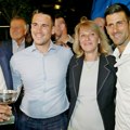 Ne liči ni na Dijanu, ni na Srđana, Novak je kopija ovog člana familije (foto)