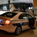Maloletnici pokušali da ubiju dva dečaka u Kraljevu: Decu napali čekićem i nožem dok su sedeli na klupi: Oglasio se MUP