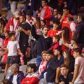 Potpuno rasulo u klubu! Zvezdin rival se raspada! Već pet utakmica ne znaju za pobedu, besni navijači poručili fudbalerima…
