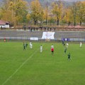 U fudbalu gubi tim koji je naivan, poklanja protivniku golove i igra bez golgetera i kapitena! O svemu ostalom kada dođe vreme!…