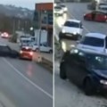 Izazvao udes pa hteo da pobije ljude: Neverovatan snimak iz Kladuše kruži mrežama (Video)