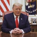 Кијев на коленима: Трамп донео важну одлуку после разговора са Путином