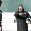 Trener Partizana ljut: "Neki igrači misle da imaju tapiju na dres!"
