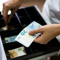 Optužen radnik poznatog lanca supermarketa: Kupcima nasumično davao popuste, šteta 26.000 evra