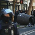 Francuski ministar: Od početka protesta srednjoškolaca povređen 761 policajac i žandarm