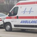 Težak udes na Ibarskoj: Vatrogasci sekli smrskanu kabinu kamiona da bi izvukli vozača