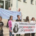 Podrška studentima neke koštala posla: Direktorka koja je otpustila tri profesorke radila bez licence?