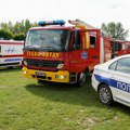 Teška saobraćajna nesreća u Kragujevcu: Šestoro povređeno, na licu mesta vatrogasci, Hitna pomoć i policija