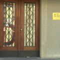 МИнистарство: Директорка ушла у Пету београдску гимназију, ученици ће кад зграда буде прегледана