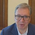 Nemamo prave izbore, ali je Vučić za sopstveni skup napravio "glasački listić"