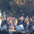 Korteo grobara krenuo ka Marakani! Veliki broj policijskih snaga na ulici uoči večitog derbija! (video)