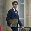 Makron imenovao novog predsednika vlade Francuske! Gabrijel Atal (34) je prvi gej premijer te zemlje i najmlađi do sada