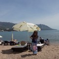 Državljanin Srbije uhapšen u Budvi zbog krađa na plažama